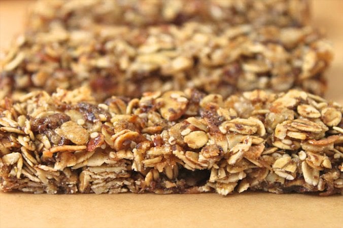 Pumpkin Pie Granola Bars - Healthy, delicious, portable and with all the flavors of fall!