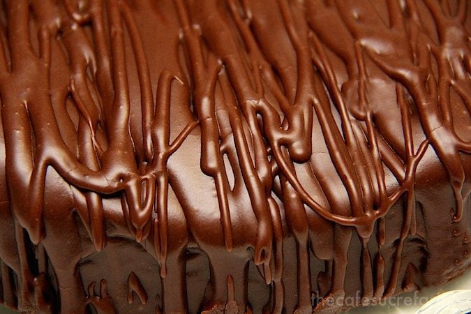 Chocolate Obsession Cake, the most appetizing and extremely best chocolate cake that you simply can ever pick up! Get it horrid or esteem, every person goes loopy over it!