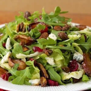 Roasted Pear Salad with Champagne Honey Vinaigrette Dressing - a delicious, combination of flavors with the delightful flavor of roasted pears.