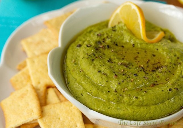 Sweet Pea Hummus with Lemon and Herb - the perfect appetizer dip. A vibrant burst of fresh herb flavor from Italian parsley, basil and cilantro.