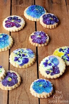 These Pansy Shortbread Cookies are just the showstopper for your next celebration, or just to welcome in spring. Did you know pansies are edible? Who knew!