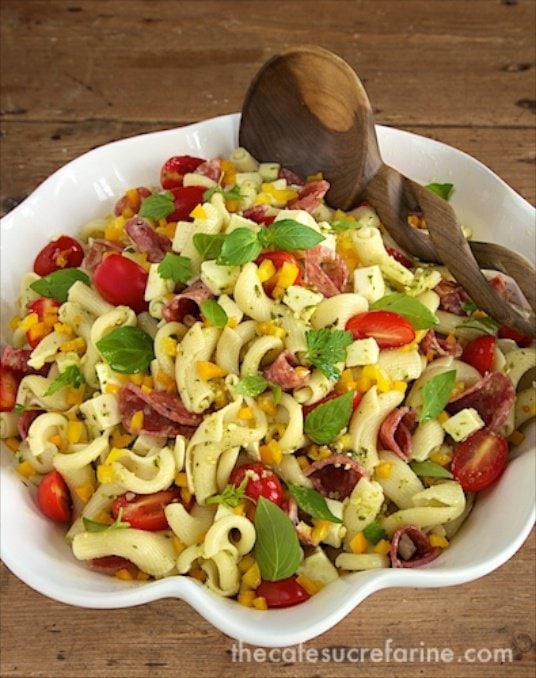 Pesto, Pepper and Sopressato Pasta Salad - perfect for picnics, parties and potlucks! 