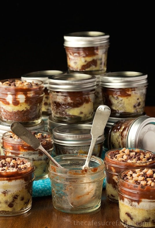 Rocky Road Toffee-Fudge Jars - These little desserts are delicious, decadent and portable!