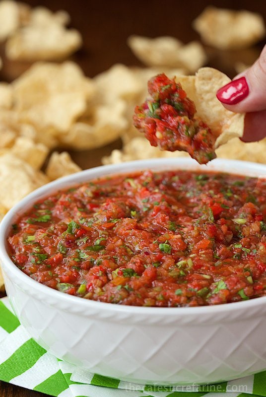 Best Ever, Super Easy Salsa - Loaded with delicious South of the Border flavor, this fresh, vibrant salsa comes together in less than 10 minutes.