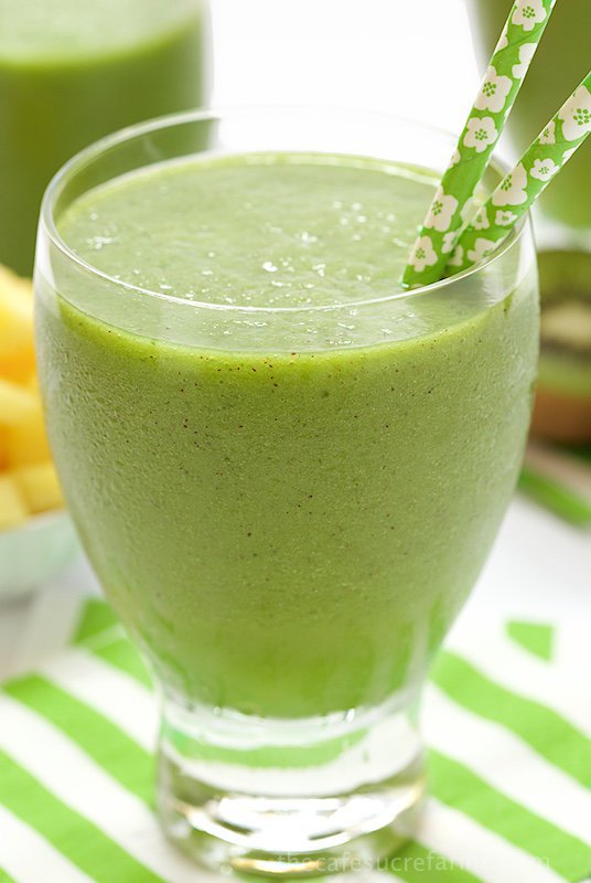 Fresh Pineapple and Kiwi Protein Smoothie - So delicious, a wonderful way to start the day - a secret ingredient provides lots of energy and keeps you satisfied for hours.