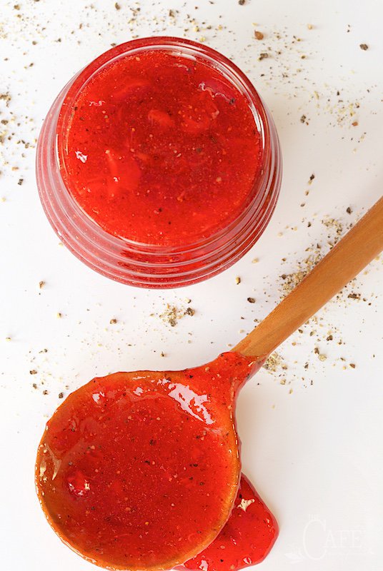 Easy Strawberry Balsamic Black Pepper Jam - Oh my! This stuff is amazing! It's sweet, spicy and super delicious! thecafesucrefarine.com