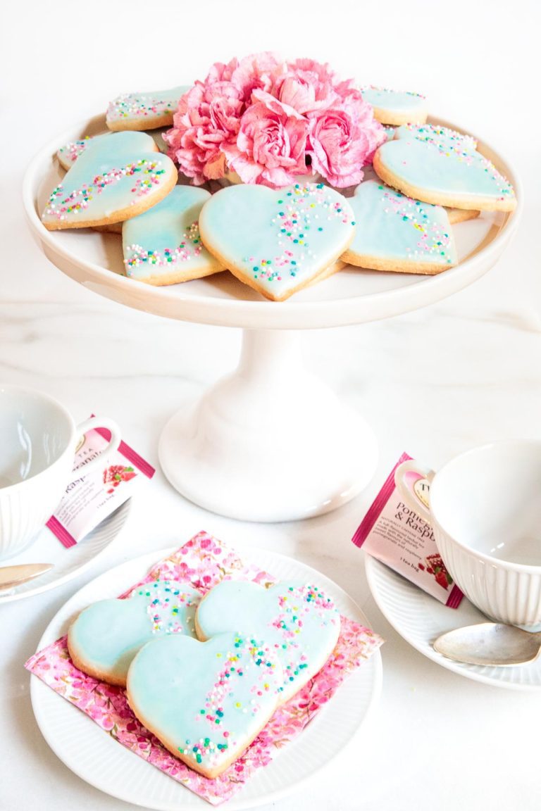Spread the Love with a Valentine Gift From the Kitchen • 15 Delicious Ideas!