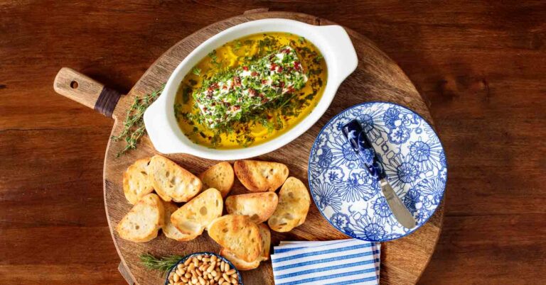 15 Easy Holiday Appetizers for Minimal-Effort Entertaining