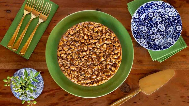 Caramelized Walnut Banana Cake