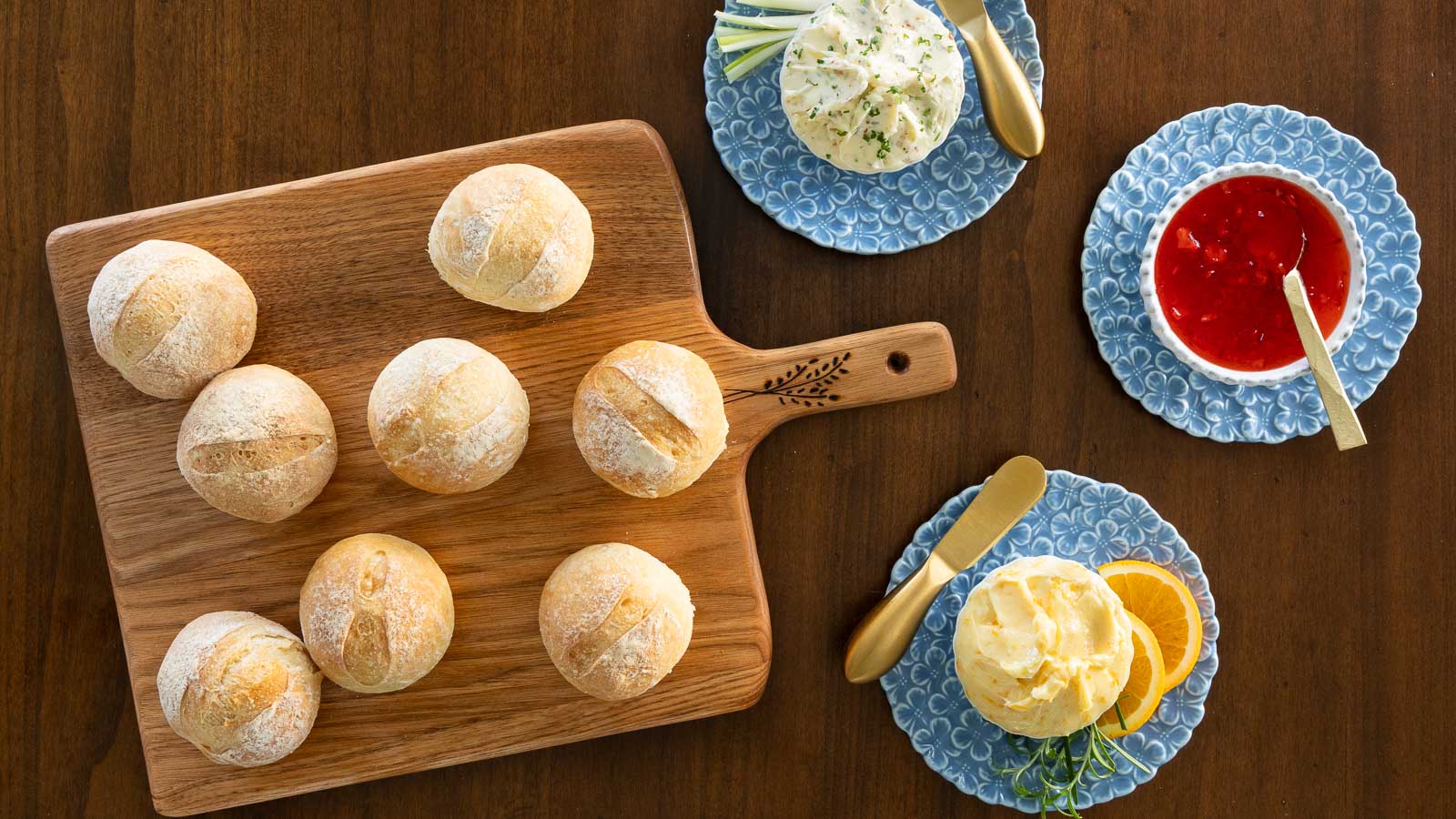 No-Knead Crusty Dinner Rolls | Easy 3-Ingredient Recipe