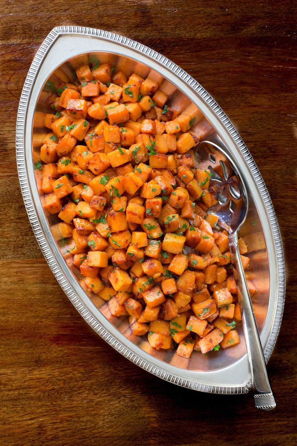 Super quick and easy, these Caramelized Sweet Potatoes are a healthy alternative to traditional, sticky, marshmallow recipes. And they taste like candy! https://thecafesucrefarine.com