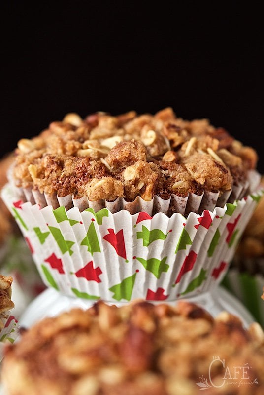 Gingerbread Morning Glory Muffins - perfect for breakfast, brunch and snacking, these delicious, healthy muffins with lots of gingerbread flavor are always a crowd pleaser