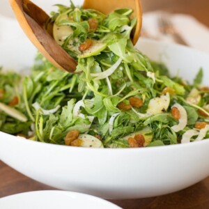 Granny Smith and Fennel Arugula Salad - beautiful and delicious, this seasonal salad is a perfect way to add a fresh touch to all those winter, comfort meals!