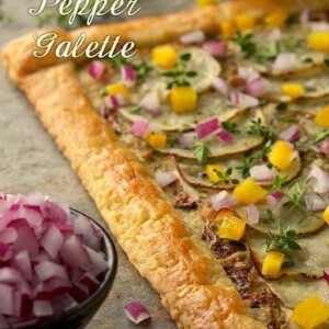 Tomato Pesto Pepper Galette - thecafesucrefarine.com