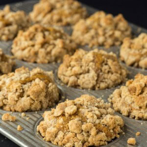 Pumpkin Crumb Muffins