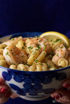 Skillet Shrimp and Pasta Scampi - a one pot, easy, 45-minute weeknight dinner that's delicious and elegant enough for a dinner party!