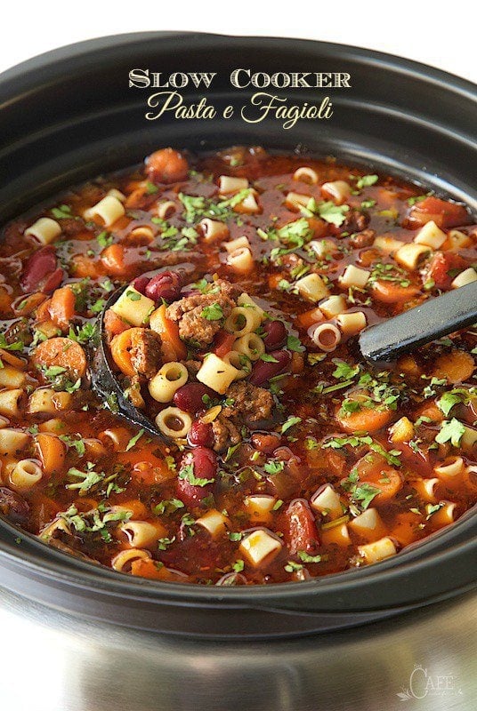 Slow Cooker Pasta e Fagioli - a super delicious, classic Italian soup. Takes about 45 minutes to prep, the slow cooker does the magic! Walk in the door, after a long day and the most amazing fragrance will greet you! thecafesucrefarine.com