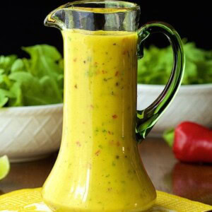 Sweet and Spicy Mango Salad Dressing - so delicious, super easy and the anecdote for boring salads!